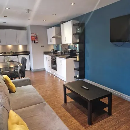 Lewis Apartment 3 Well Located Northern Quarter Sleeps Upto 8-2